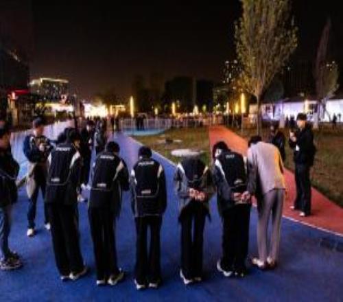 著提升氛围 著提升氛围